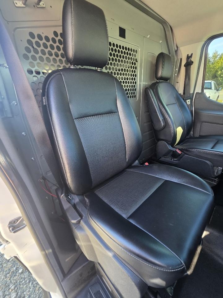 Ford Transit 150 Van Low Roof w/Sliding Pass. 130-in. WB 2021