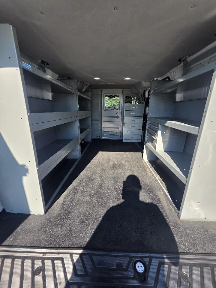 Ford Transit 150 Van Low Roof w/Sliding Pass. 130-in. WB 2021