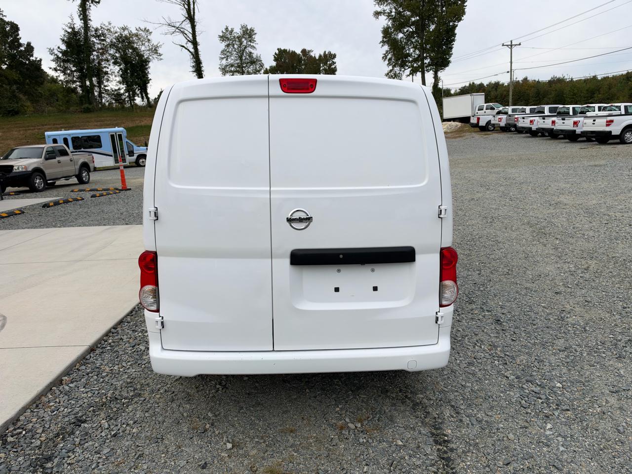 Nissan NV200 SV 2018