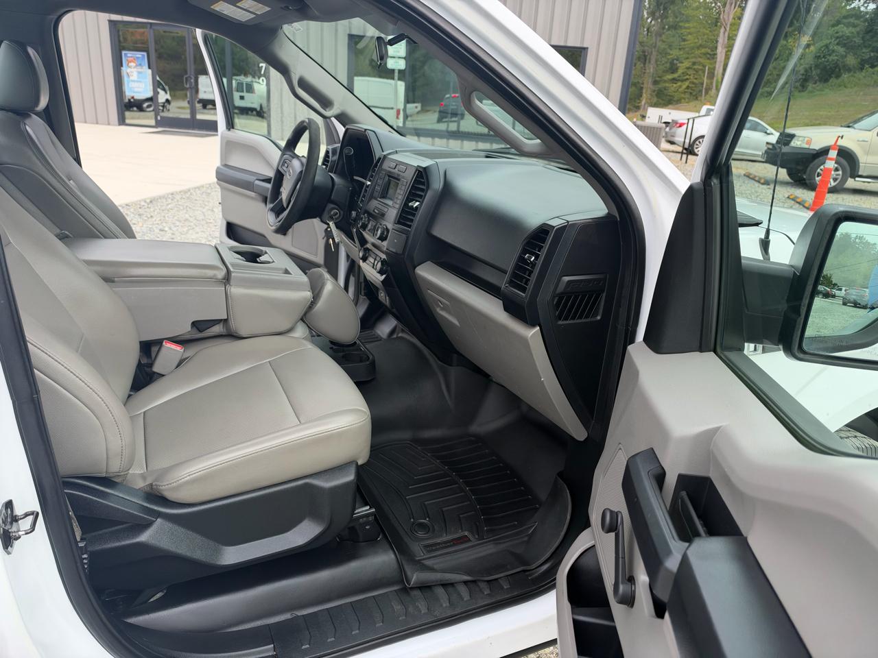 Ford F-150 2WD Reg Cab 141" XL 2016