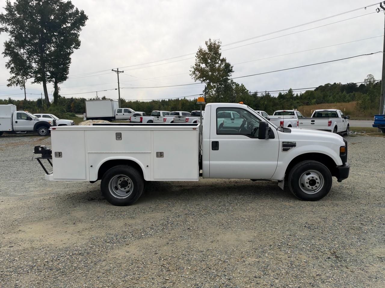 Ford F-350 SD XL DRW 2WD 2009