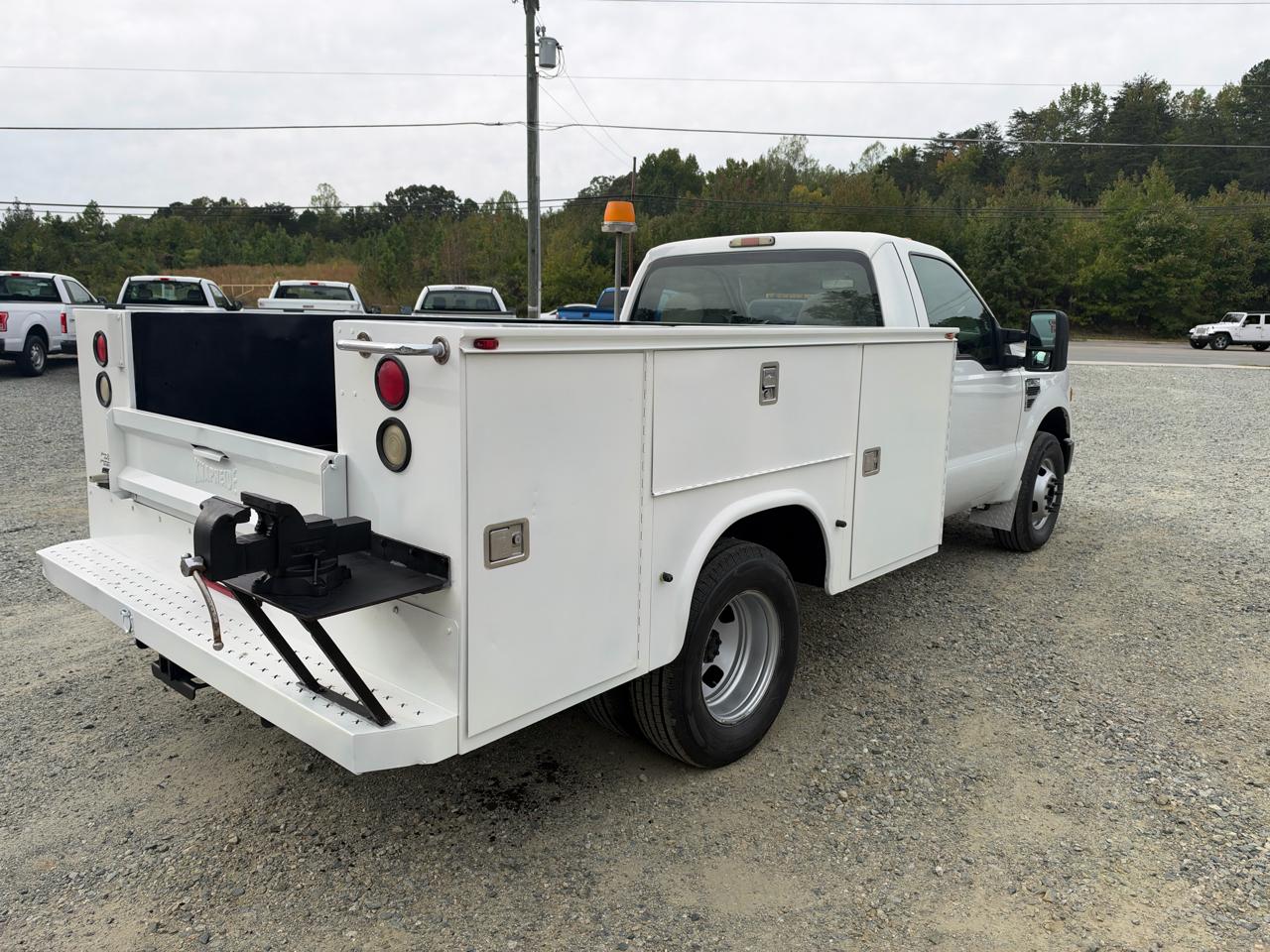Ford F-350 SD XL DRW 2WD 2009