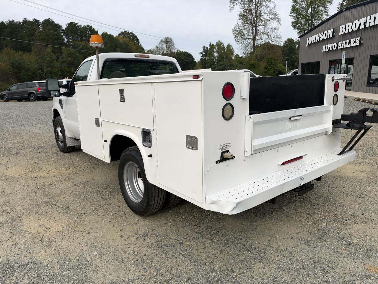 Ford F-350 SD XL DRW 2WD 2009