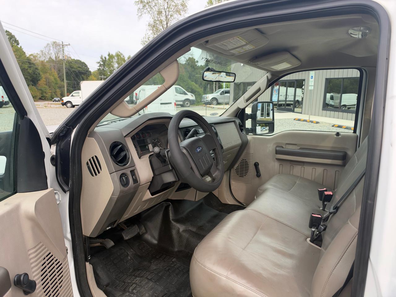 Ford F-350 SD XL DRW 2WD 2009