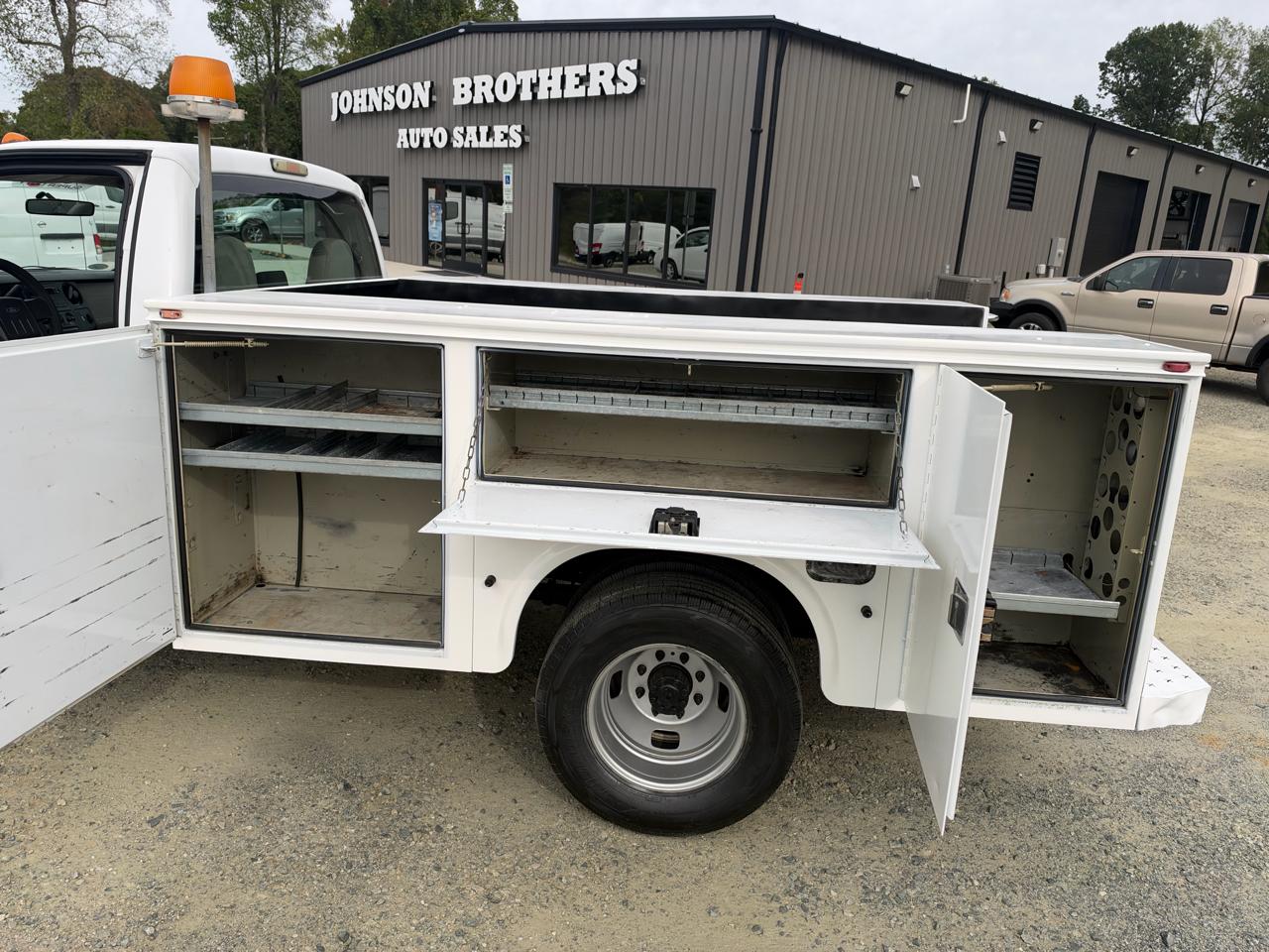 Ford F-350 SD XL DRW 2WD 2009