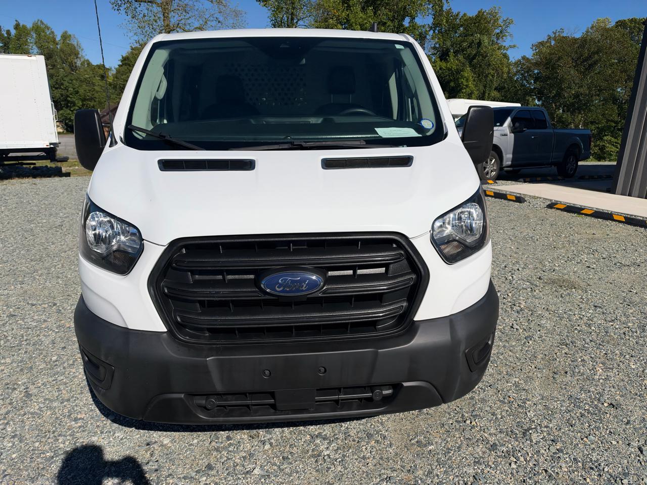 Ford Transit 250 Van Low Roof w/Sliding Pass. 130-in. WB 2020