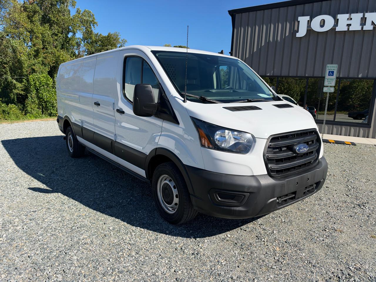 Ford Transit 250 Van Low Roof w/Sliding Pass. 130-in. WB 2020