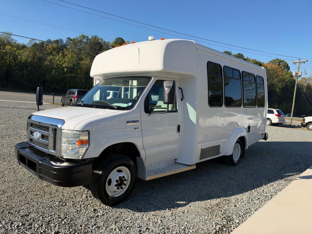 Ford Econoline E350 2014