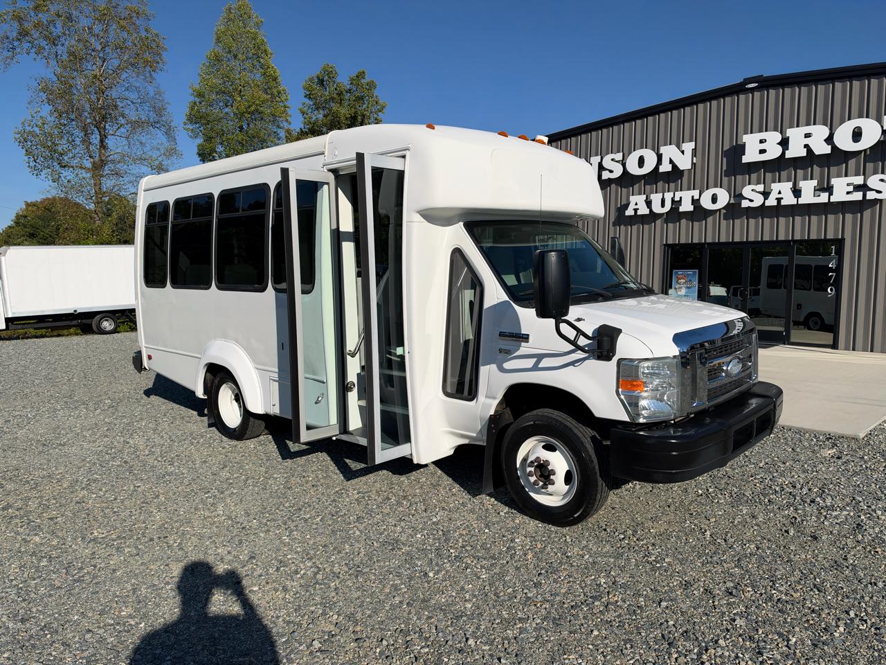 Ford Econoline E350 2014