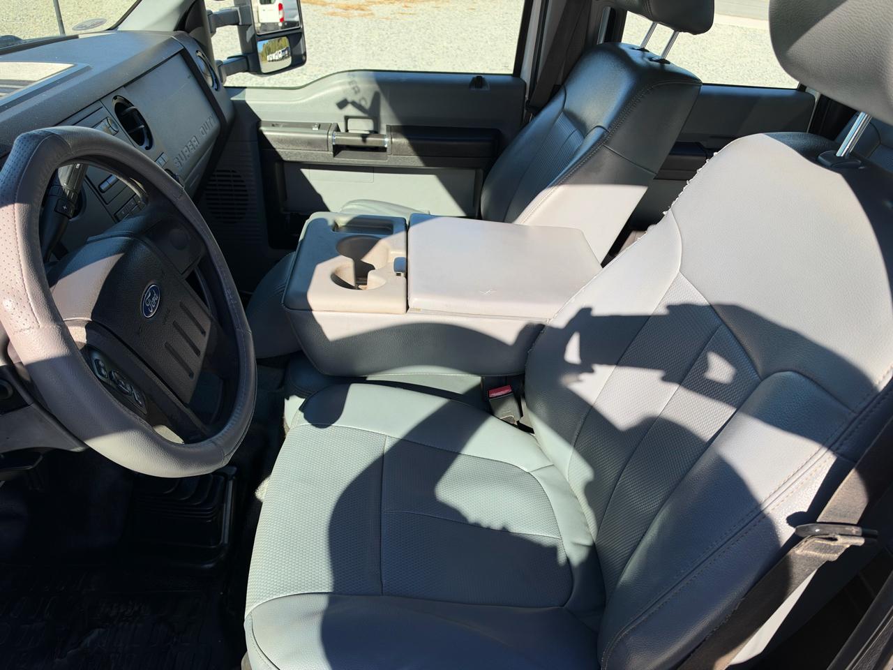 Ford F-250 SD XLT Crew Cab Long Bed 4WD 2016