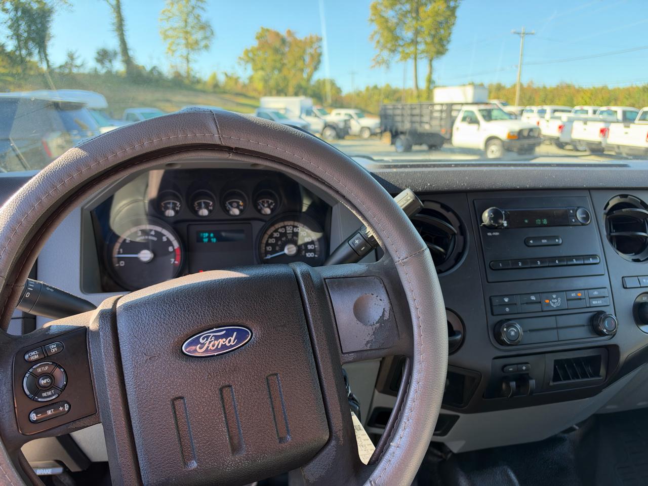 Ford F-250 SD XLT Crew Cab Long Bed 4WD 2016