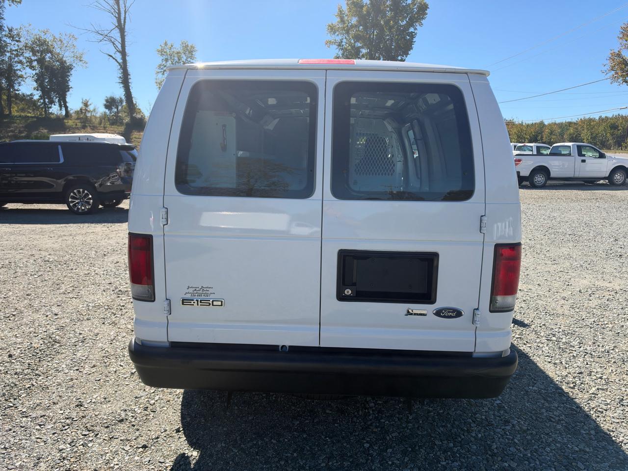 Ford Econoline E-150 2009