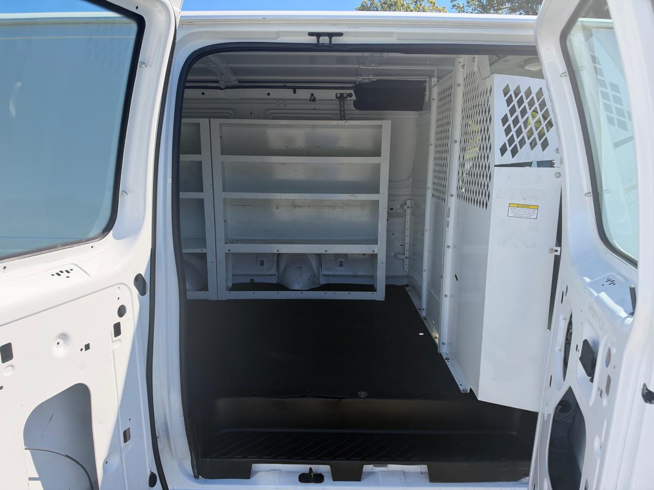 Ford Econoline E-150 2009