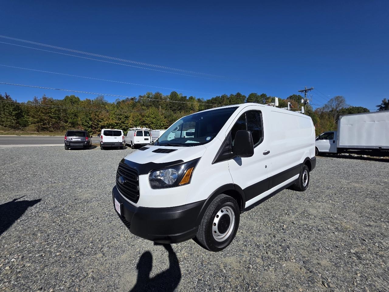 Ford Transit 150 Van Low Roof 60/40 Pass. 130-in. WB 2019