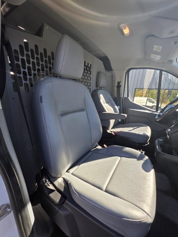 Ford Transit 150 Van Low Roof 60/40 Pass. 130-in. WB 2019