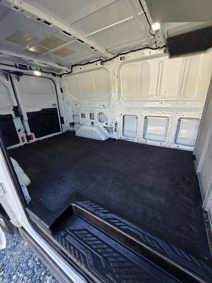 Ford Transit 150 Van Low Roof 60/40 Pass. 130-in. WB 2019