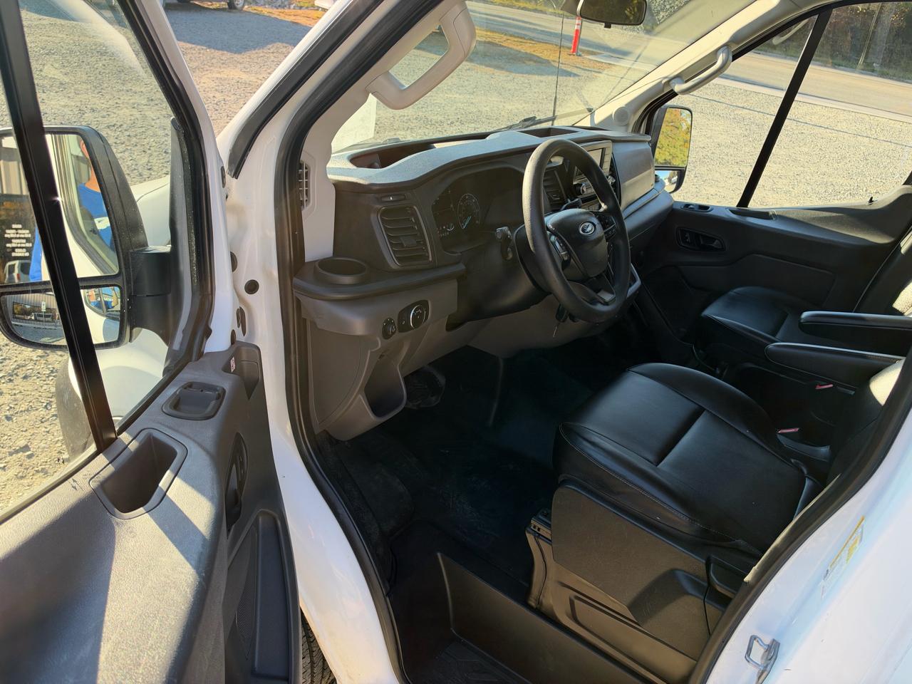 Ford Transit 350 Wagon Med. Roof XL w/Sliding Pass. 148-in. WB 2020
