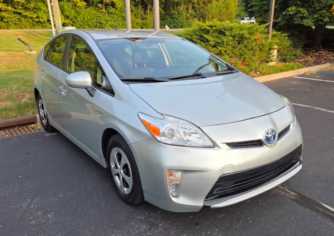 2015 Toyota Prius Two
