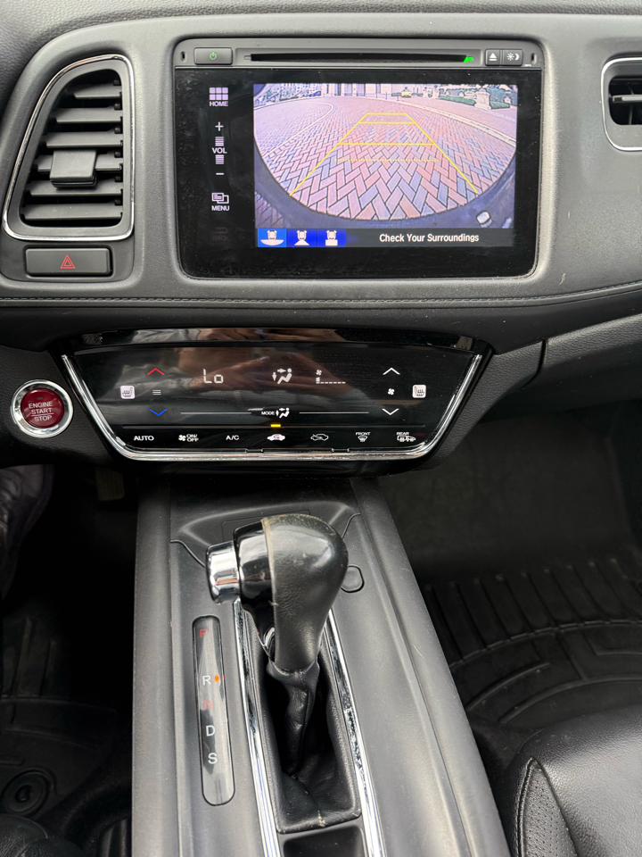 Honda HR-V EX-L w/Navigation 4WD CVT 2016 Honda HR-V EX-L w/Navigation 4WD CVT 2016