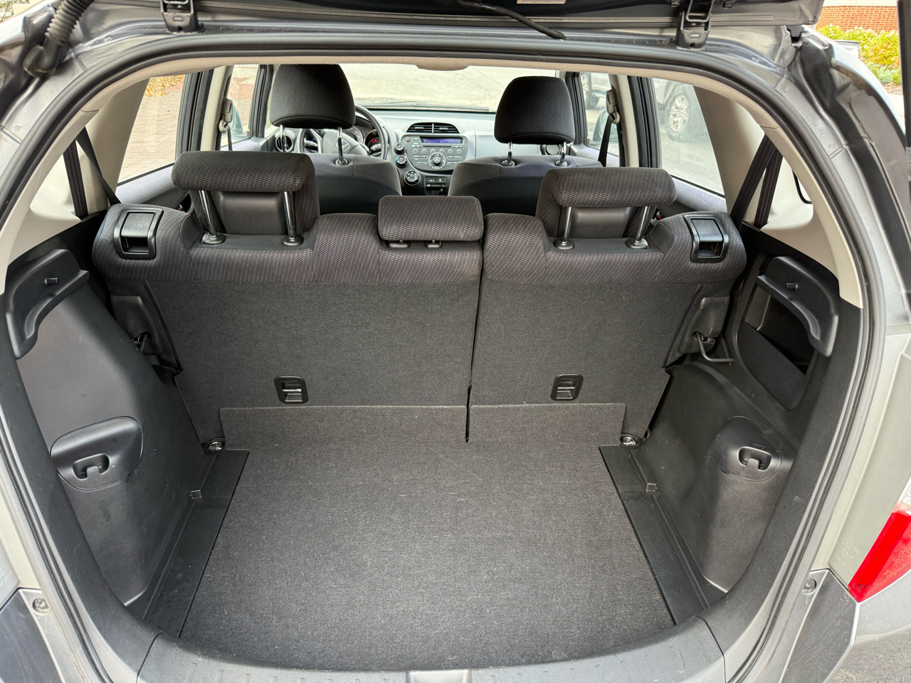 Honda Fit Sport 5-Speed MT 2012 Honda Fit Sport 5-Speed MT 2012