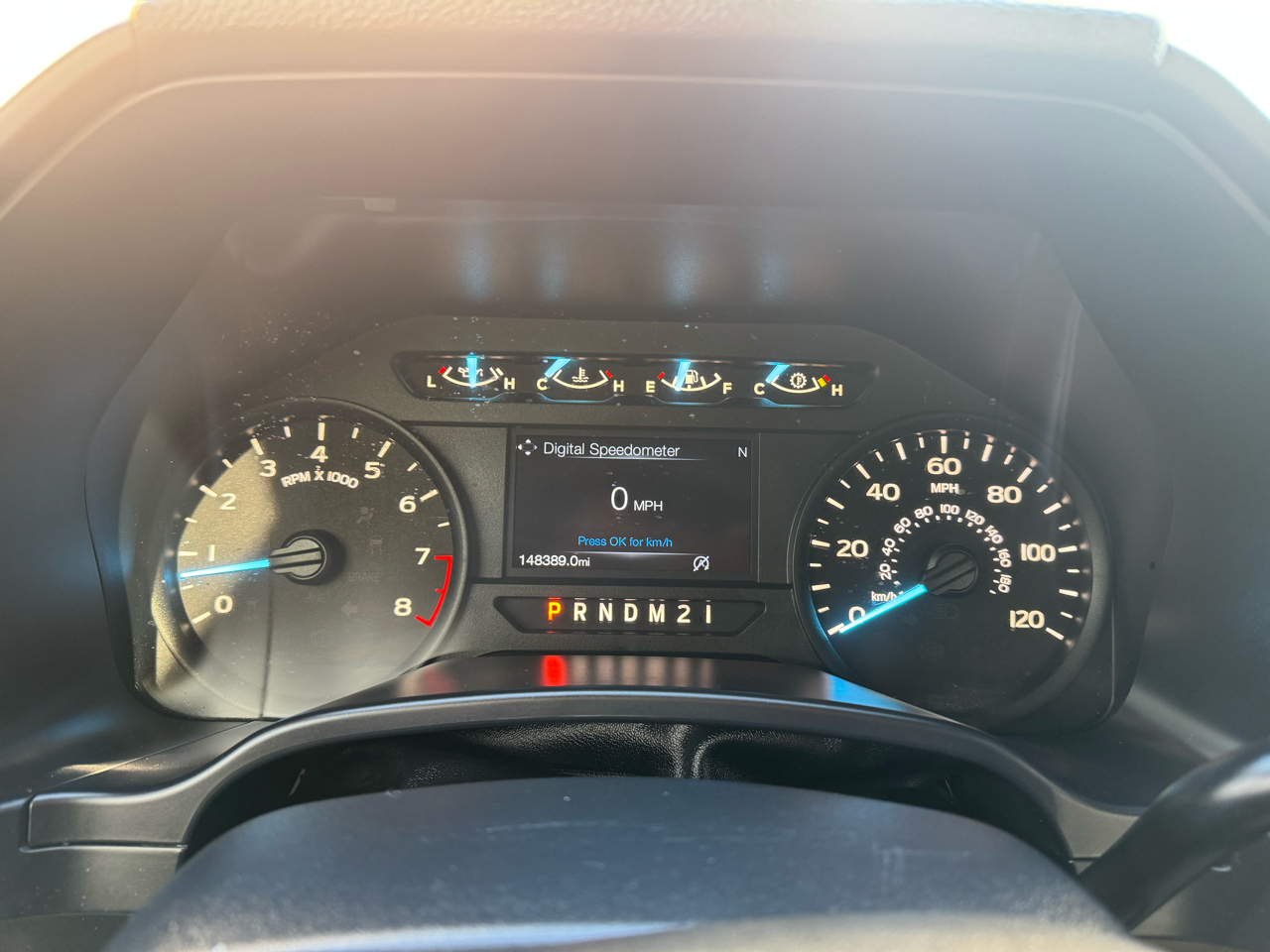 Ford F-150 2WD SuperCrew 139" XLT 2019