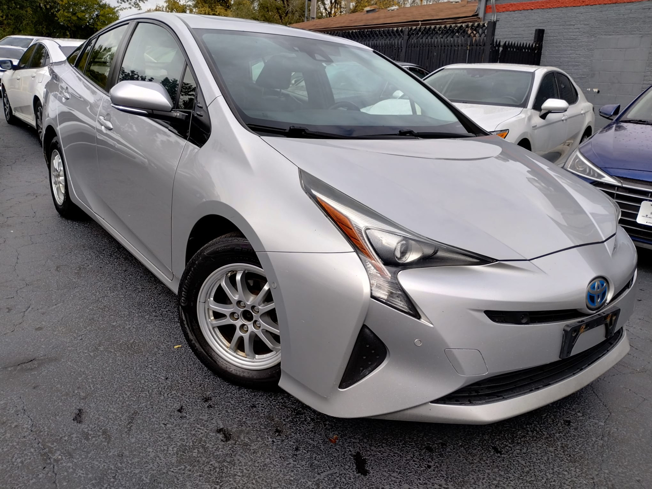 2016 Toyota Prius Three Touring