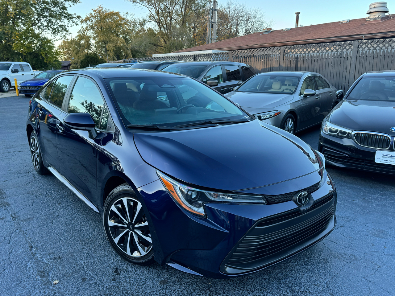 2023 Toyota Corolla LE CVT (Natl)