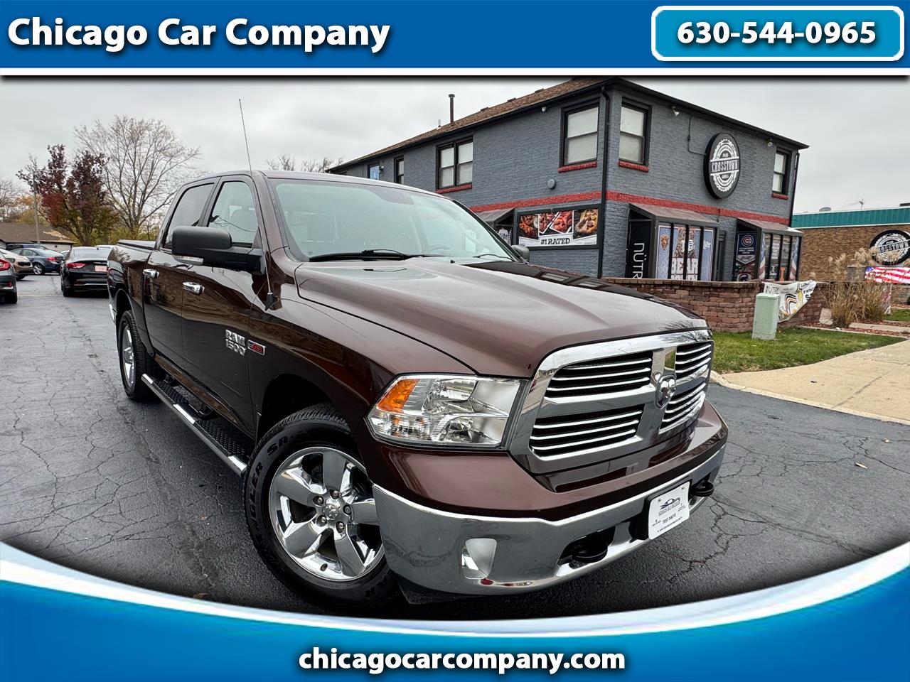 2015 RAM 1500 4WD Crew Cab 140.5" Big Horn