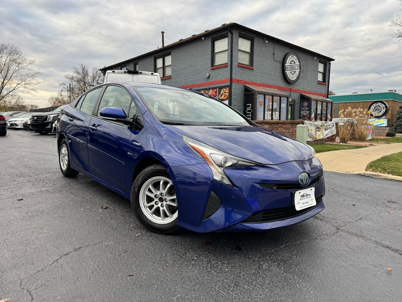 2018 Toyota Prius Two's photo