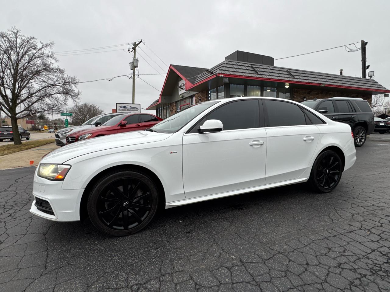 Audi A4 4dr Sdn Auto quattro 2.0T Premium 2014