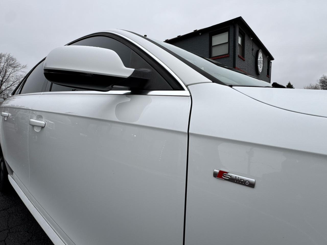 Audi A4 4dr Sdn Auto quattro 2.0T Premium 2014