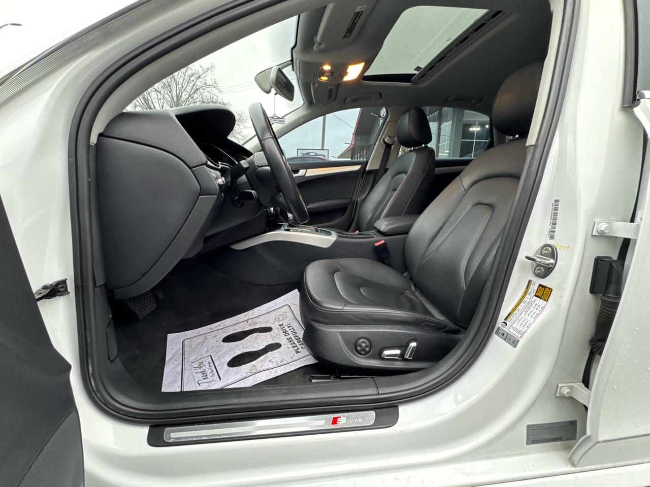 Audi A4 4dr Sdn Auto quattro 2.0T Premium 2014