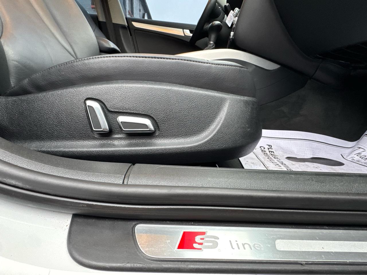 Audi A4 4dr Sdn Auto quattro 2.0T Premium 2014