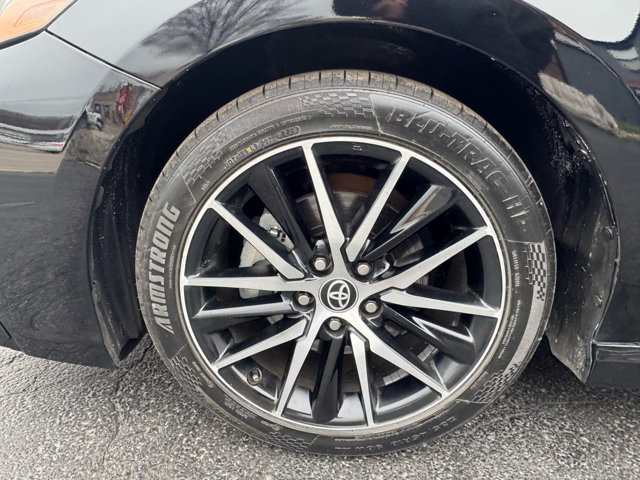 Toyota Camry 2014.5 4dr Sdn I4 Auto SE Sport (Natl) 2023