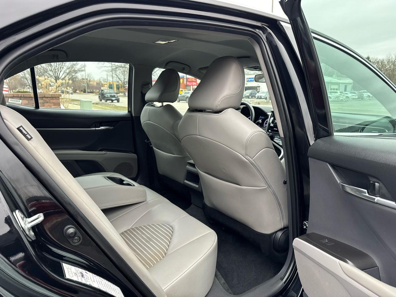 Toyota Camry 2014.5 4dr Sdn I4 Auto SE Sport (Natl) 2023