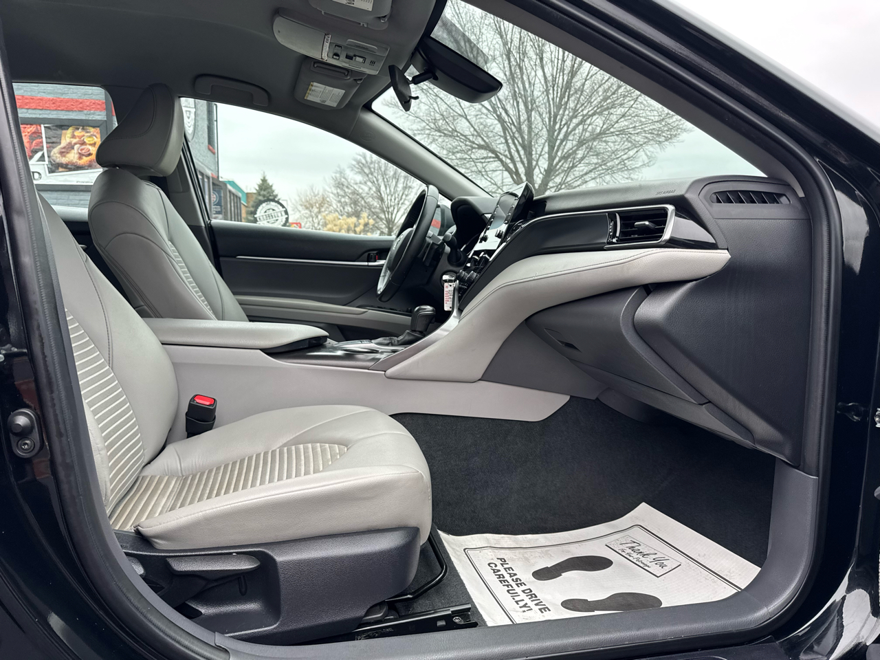 Toyota Camry 2014.5 4dr Sdn I4 Auto SE Sport (Natl) 2023