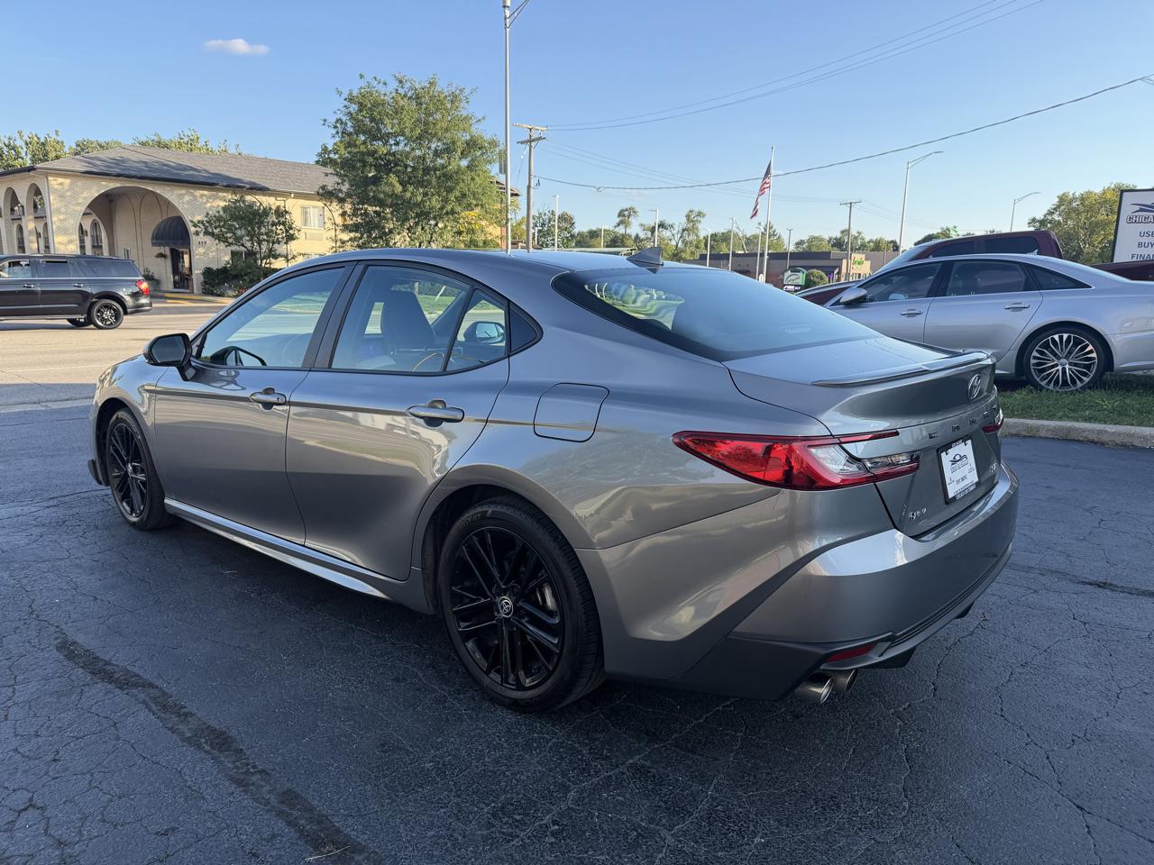 Toyota Camry 2014.5 4dr Sdn I4 Auto SE (Natl) 2025