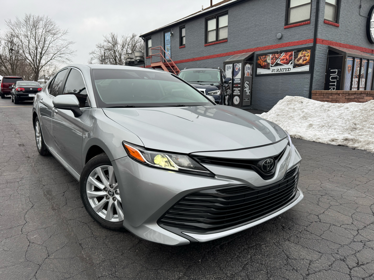 Toyota Camry LE Auto (Natl) 2020