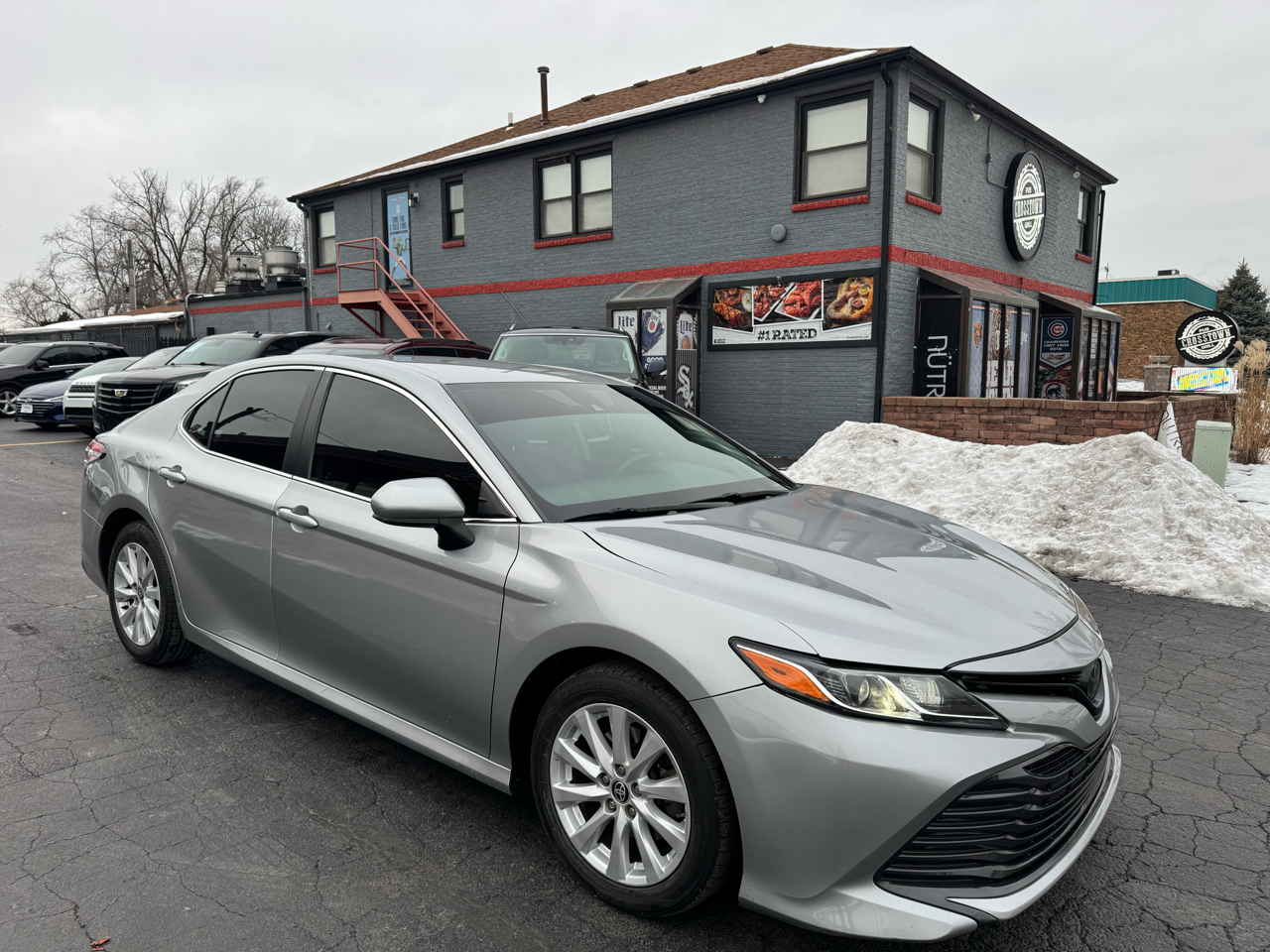 Toyota Camry LE Auto (Natl) 2020