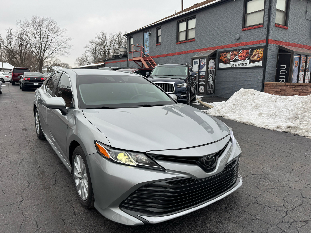 Toyota Camry LE Auto (Natl) 2020