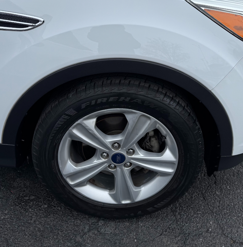 Ford Escape FWD 4dr SE 2015