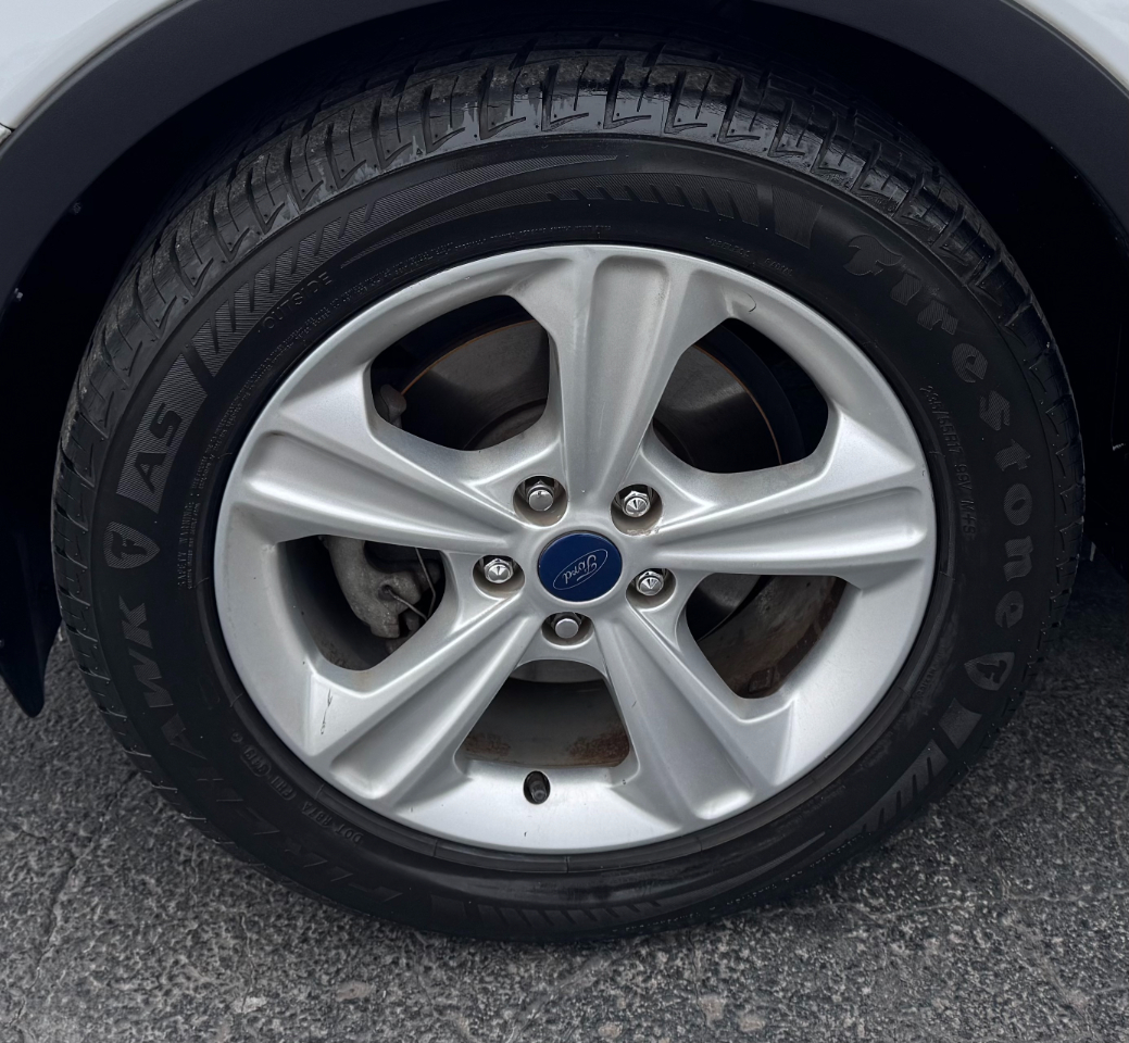 Ford Escape FWD 4dr SE 2015