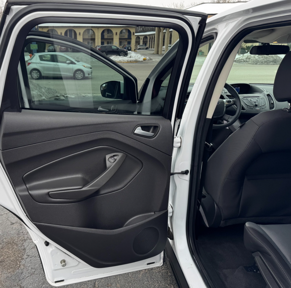 Ford Escape FWD 4dr SE 2015