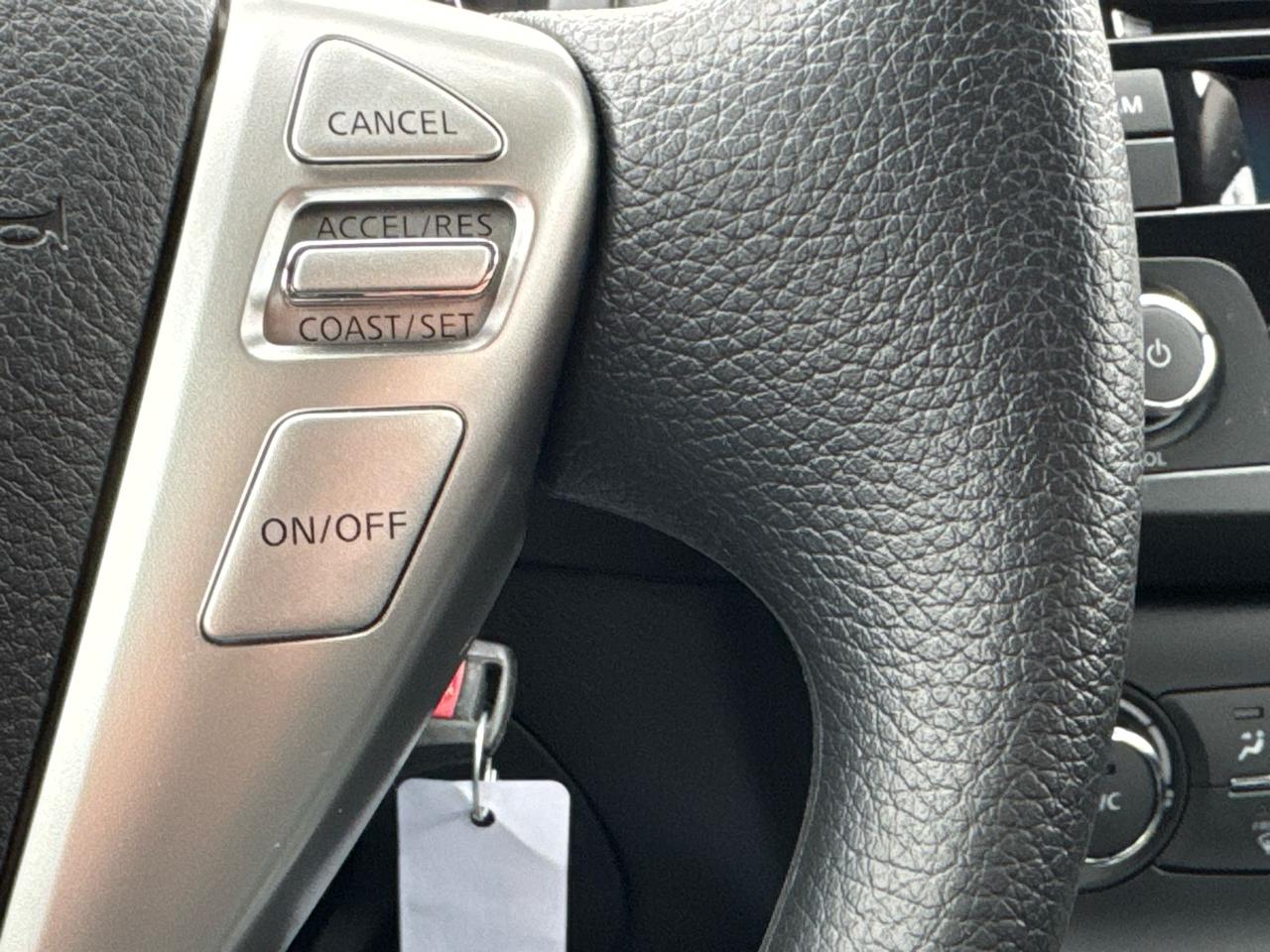 Nissan Sentra 4dr Sdn I4 CVT S 2016