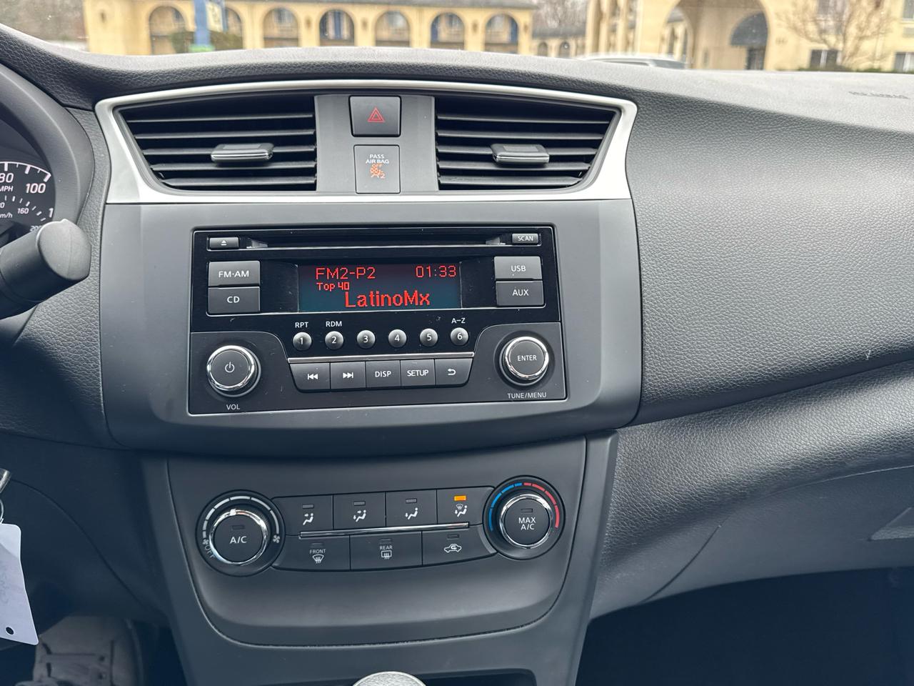 Nissan Sentra 4dr Sdn I4 CVT S 2016