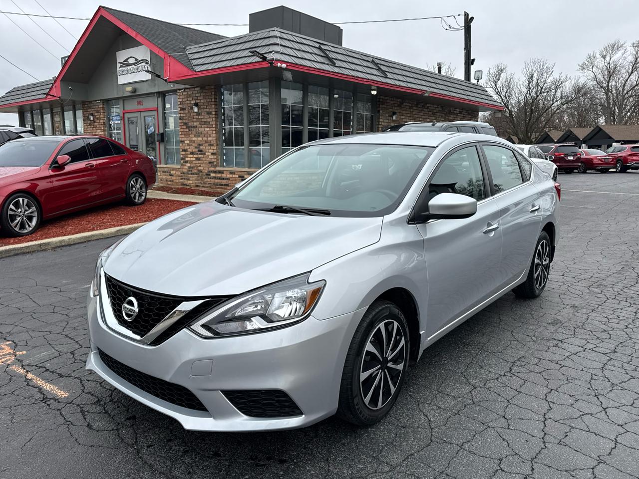 Nissan Sentra 4dr Sdn I4 CVT S 2016
