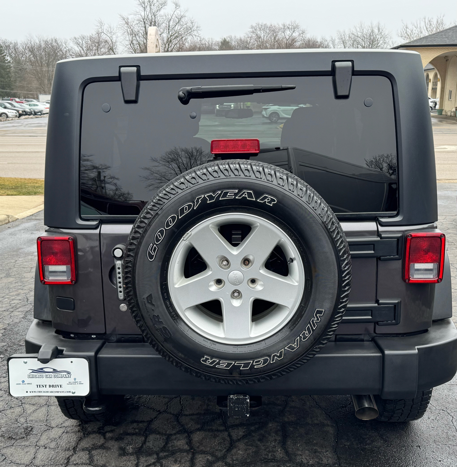 Jeep Wrangler Unlimited 4WD 4dr Sport 2016