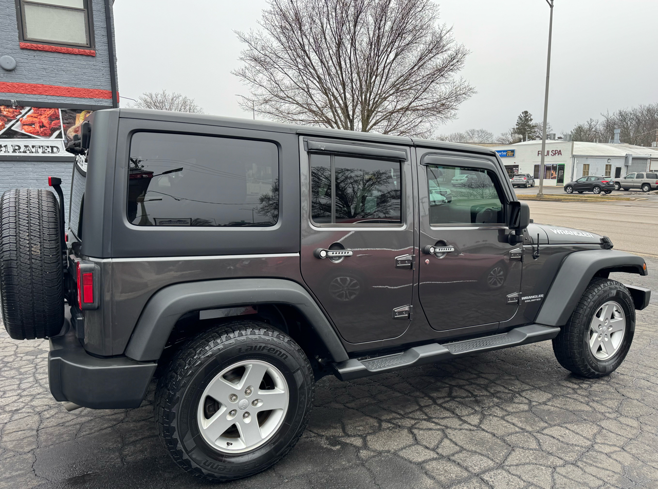 Jeep Wrangler Unlimited 4WD 4dr Sport 2016