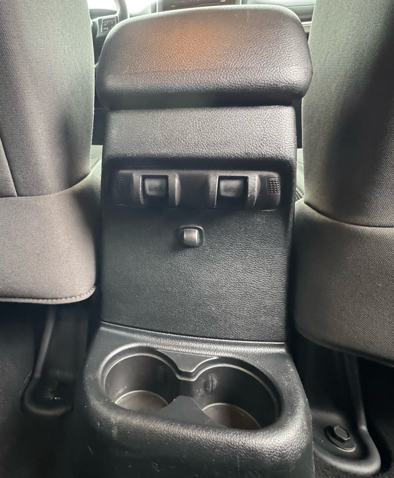 Jeep Wrangler Unlimited 4WD 4dr Sport 2016