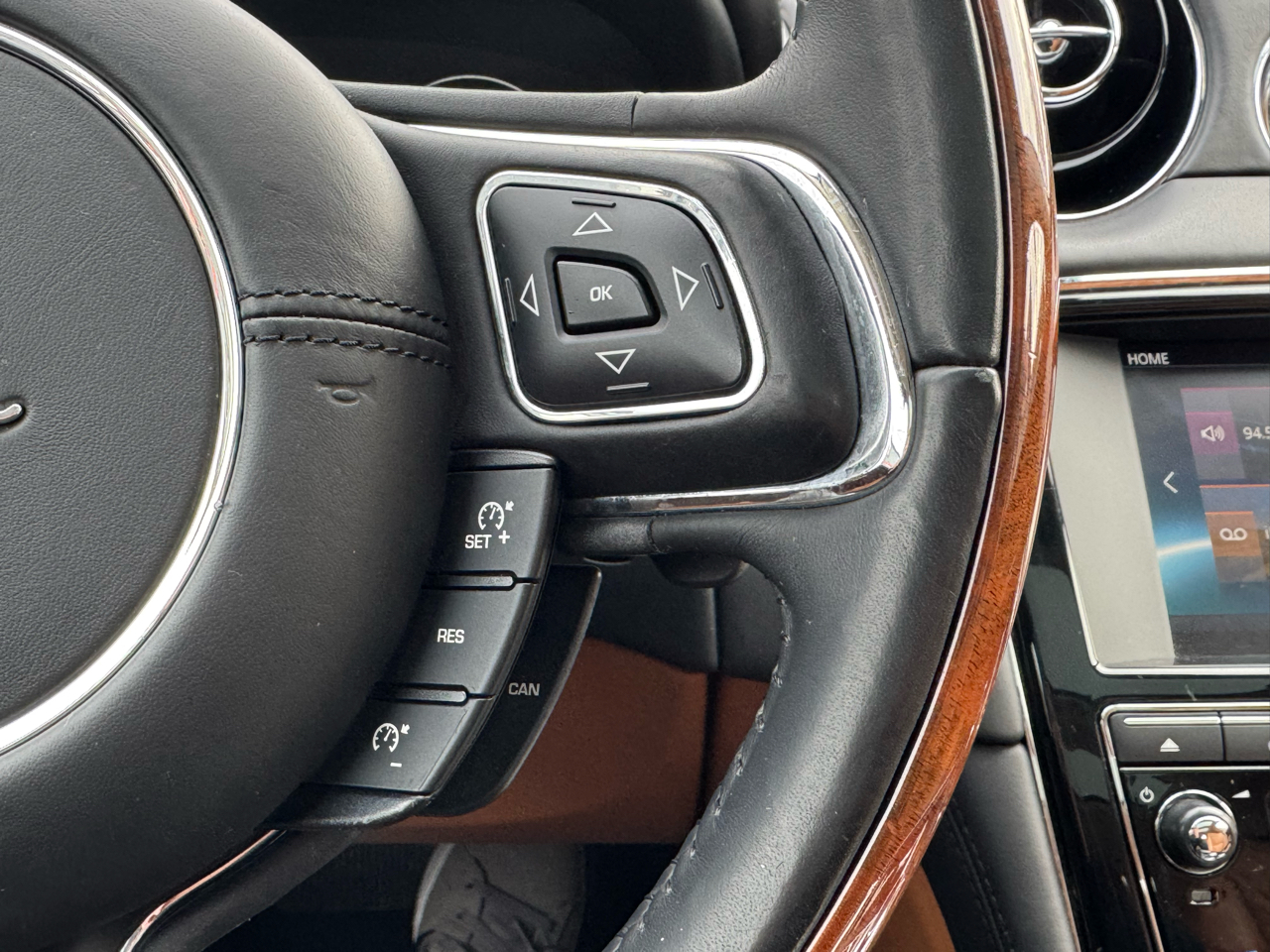 Jaguar XJ XJL Portfolio AWD 2017